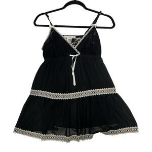 Vintage Linea Donatella Womens Black and White Lace Babydoll Chimse Size Small